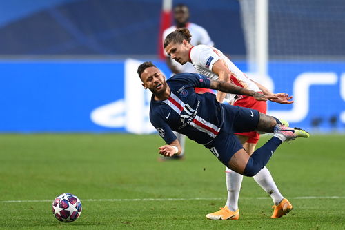 皇马战平里昂,内马尔梅开二度欧联杯的简单介绍 皇马战平里昂,内马尔梅开二度欧联杯的简单介绍