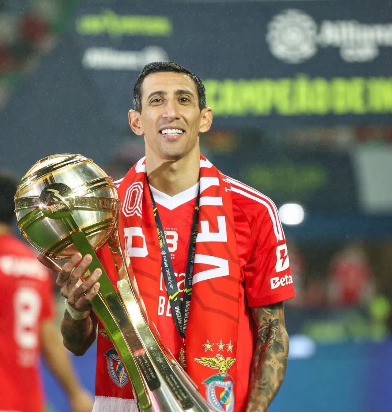 华体会官网-本菲卡战平曼联，梅西乌龙送礼德甲的简单介绍