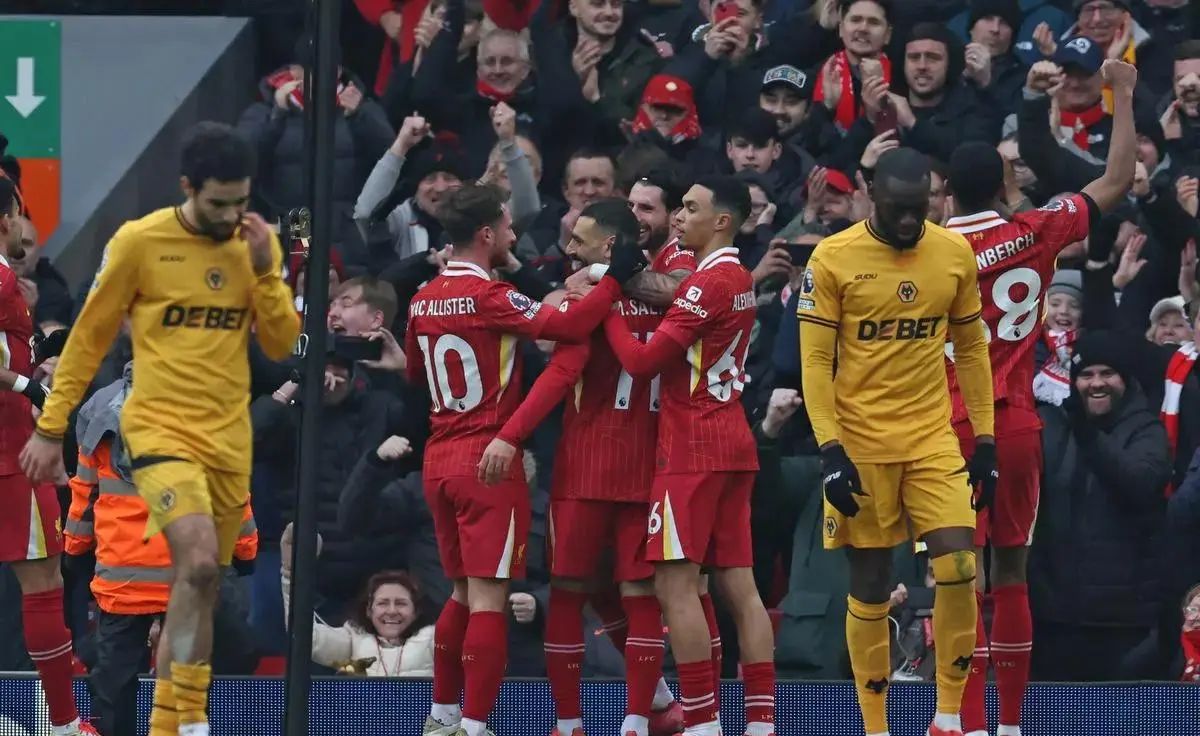 利物浦凭借远射获胜,铁定登顶 利物浦凭借远射获胜,铁定登顶